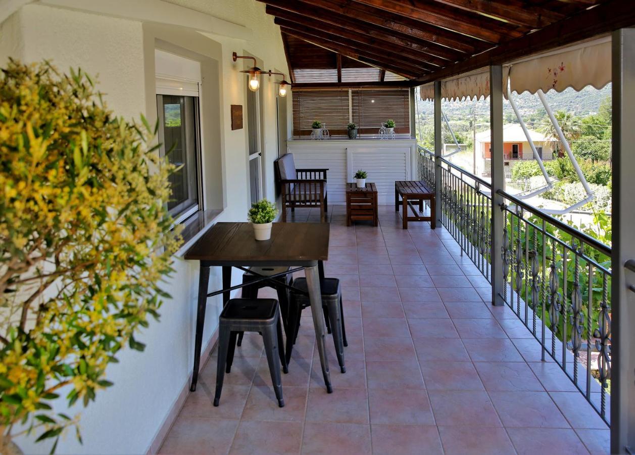 "Elegant & Quiet House" Apartamento Igoumenitsa Exterior foto