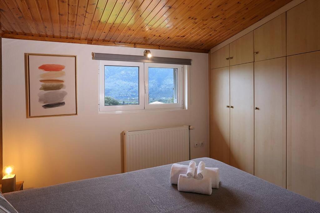 "Elegant & Quiet House" Apartamento Igoumenitsa Exterior foto