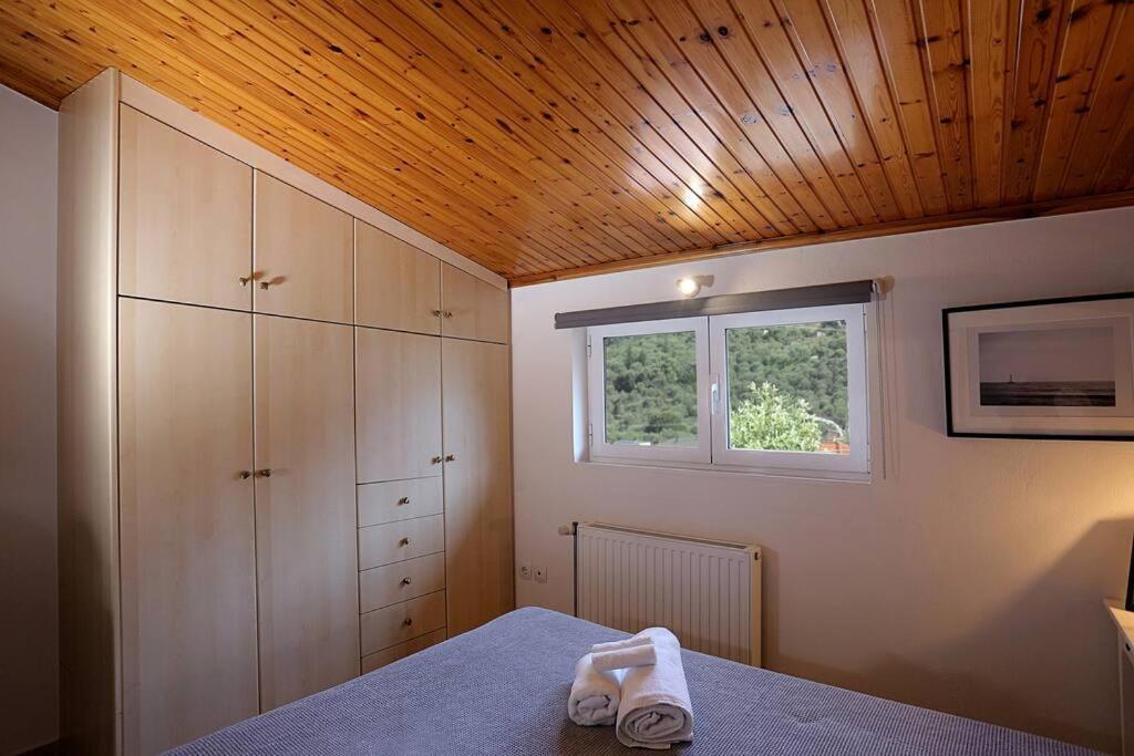 "Elegant & Quiet House" Apartamento Igoumenitsa Exterior foto