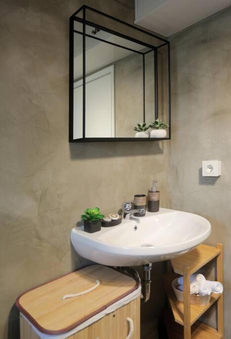 "Elegant & Quiet House" Apartamento Igoumenitsa Exterior foto